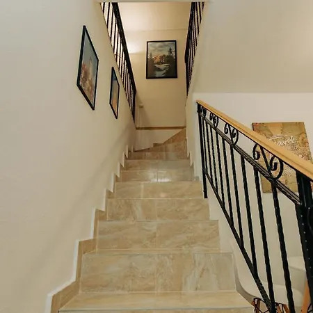 Apartamento City Centre House